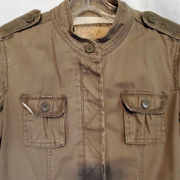 Jacket - Picture 3 of 8